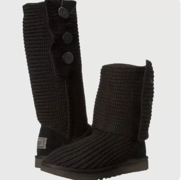 Ugg Australia Women 5819 Sweater Cardi Boots shoes sz 7 - Picture 1 of 9